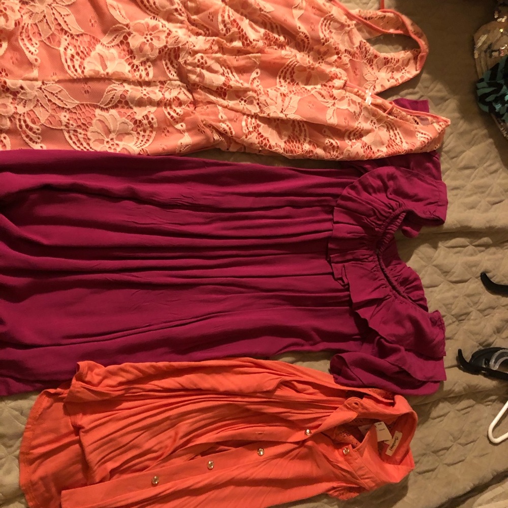 Dresses - Picture 7 of 8
